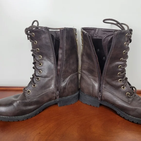 Michael Kors Dark Brown Leather with Gold Detail Lace/Zip Combat Boots Size 6 - Picture 9 of 12